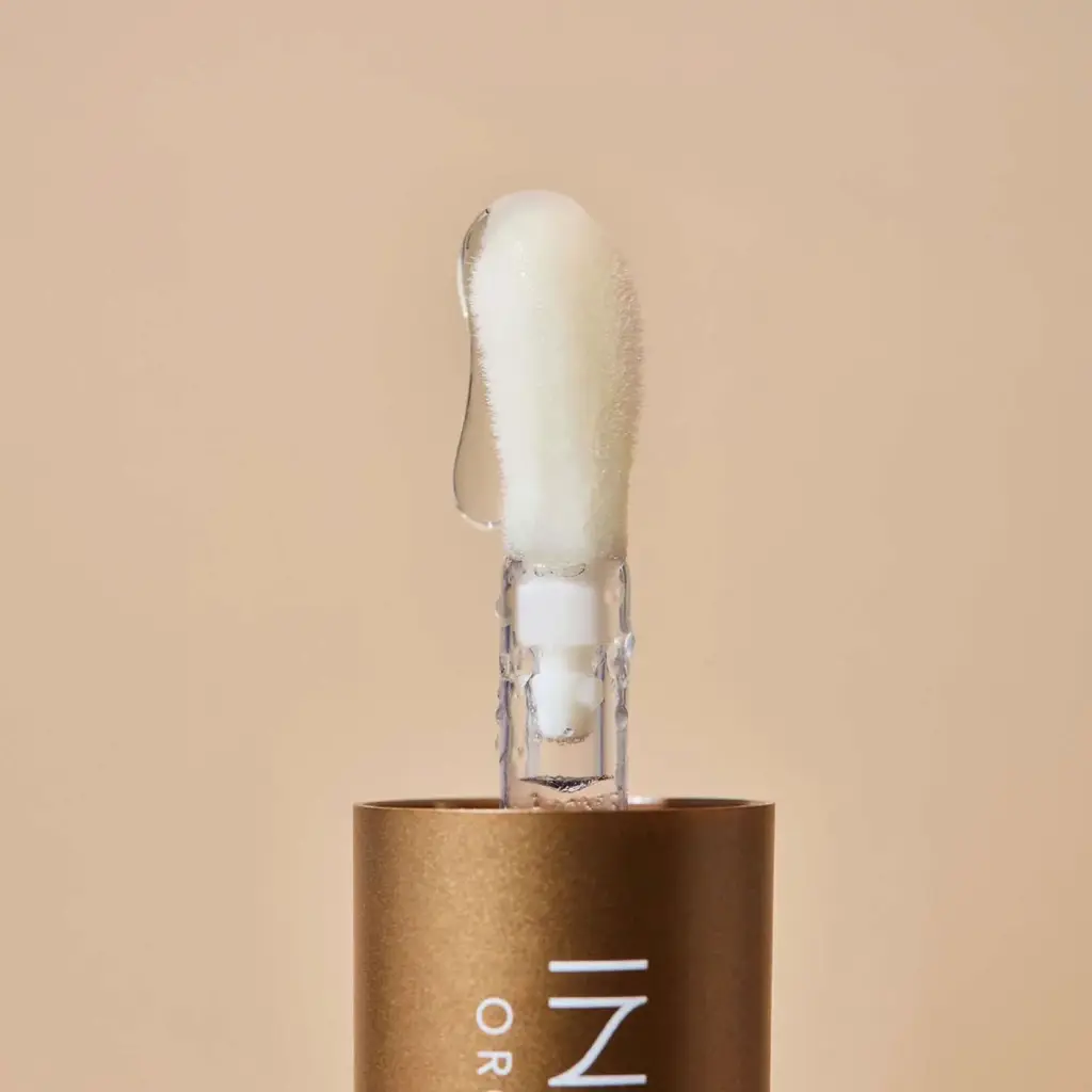 Inika Organic  有機水光膠原唇油 - INIKA 有機水光膠原唇油以金合歡膠原蛋白、植物角鯊烷及補骨脂酚，提供深度唇部滋潤、抗老修護及自然水光妝效