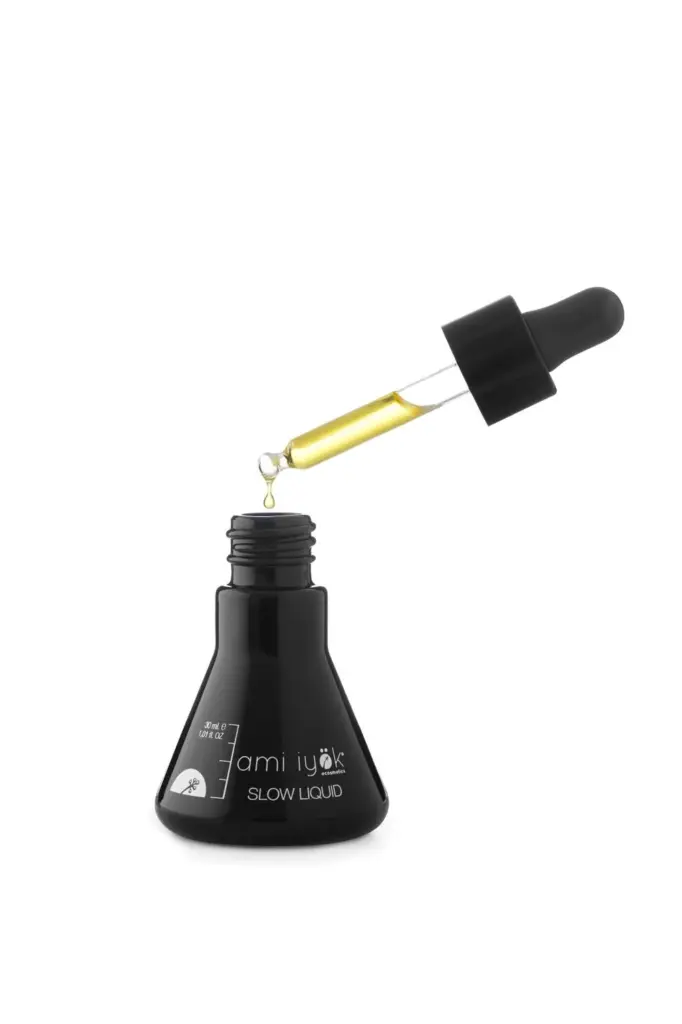 Ami iyök Slow Liquid Slow-Ageing Facial Oil