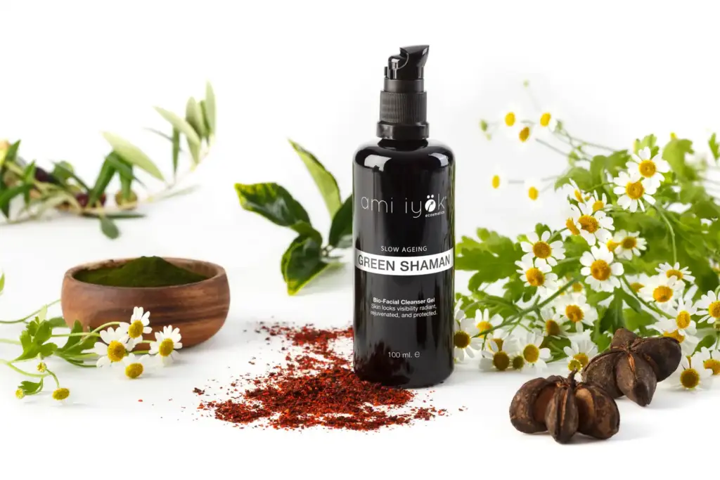 Ami iyök Green Shaman Bio Facial Cleanser Gel