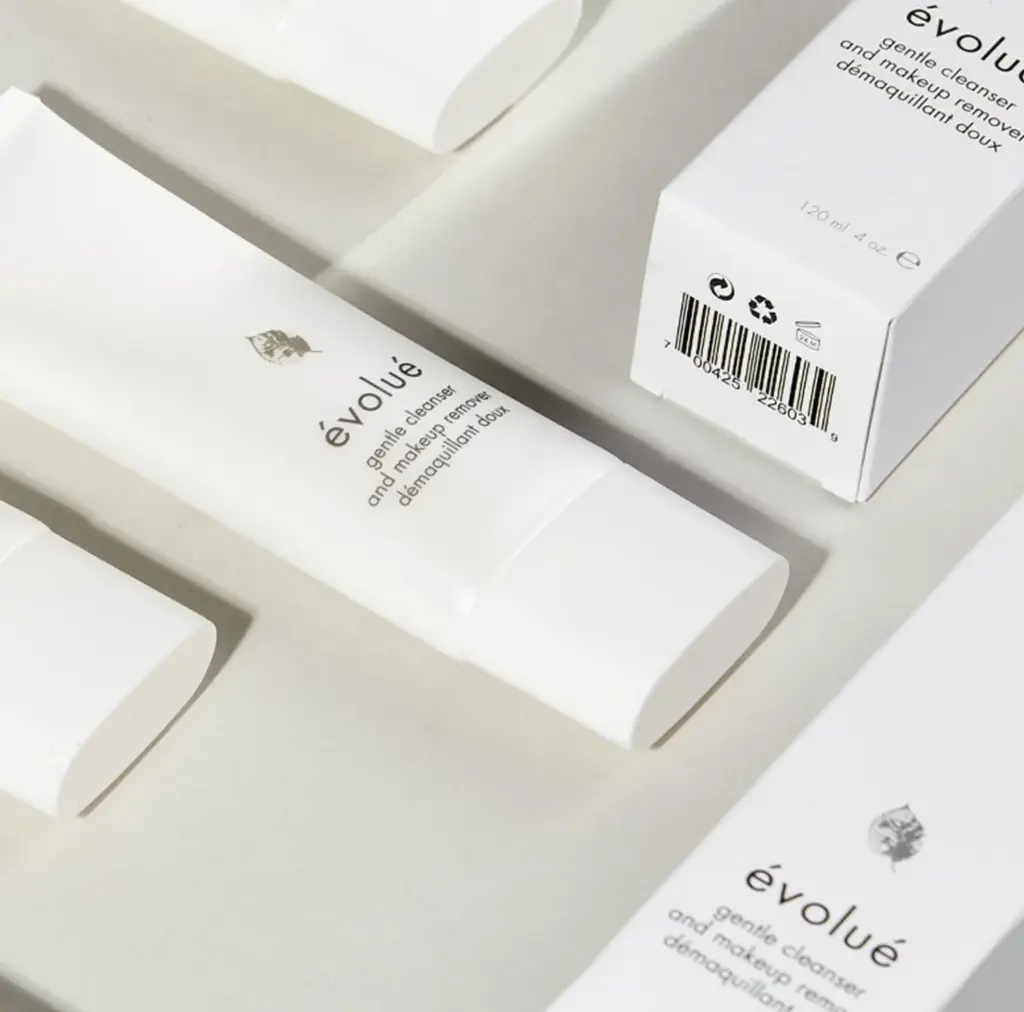 évolué Gentle Cleanser 溫和卸妝洗面膏