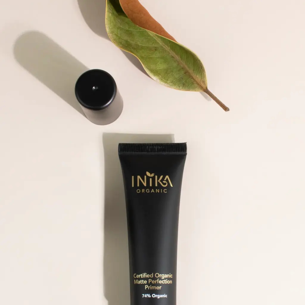 Inika Organic 有機甘草零瑕啞緻妝前乳 (74%有機)