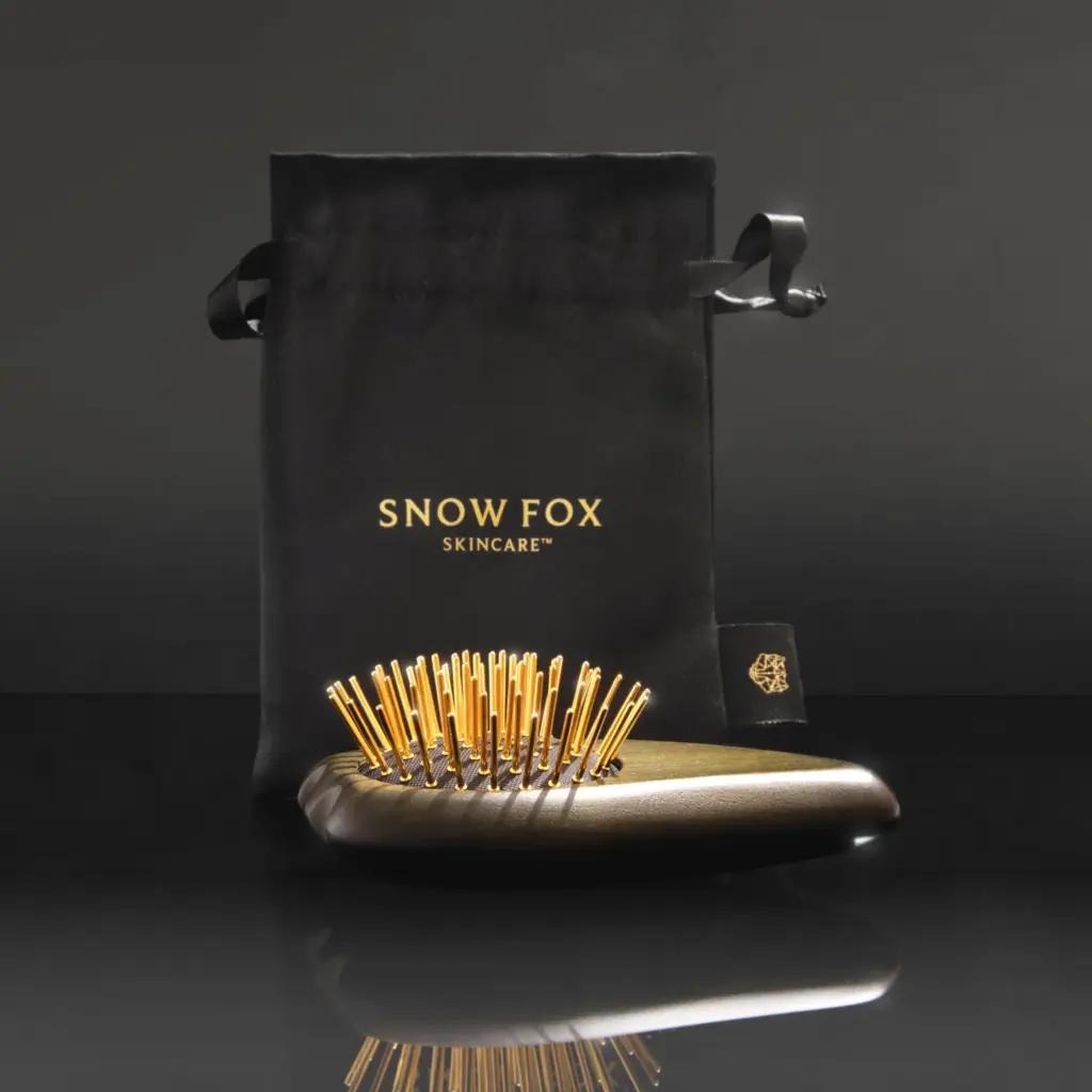 Snow Fox 24K Gua Sha Hair & Scalp Brush & Massager Ghost Edition 金幽靈櫸木刮痧梳